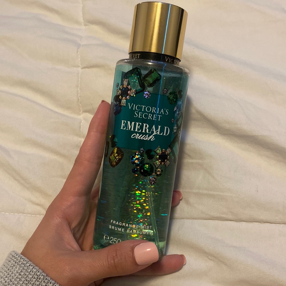 Victoria’s Secret emerald crush body spray